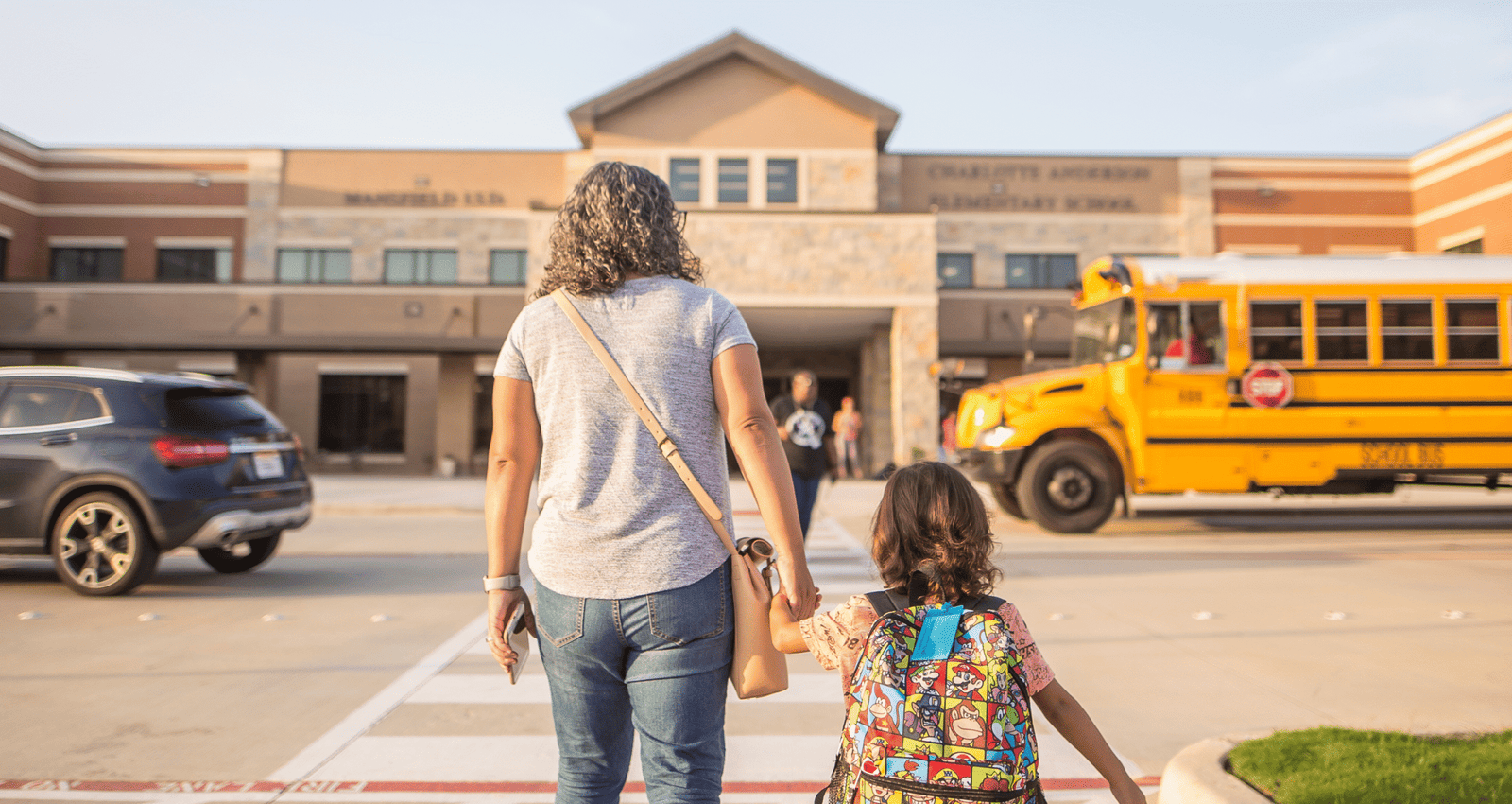 Requisitos y el proceso para inscribirlos en las escuelas de Tampa